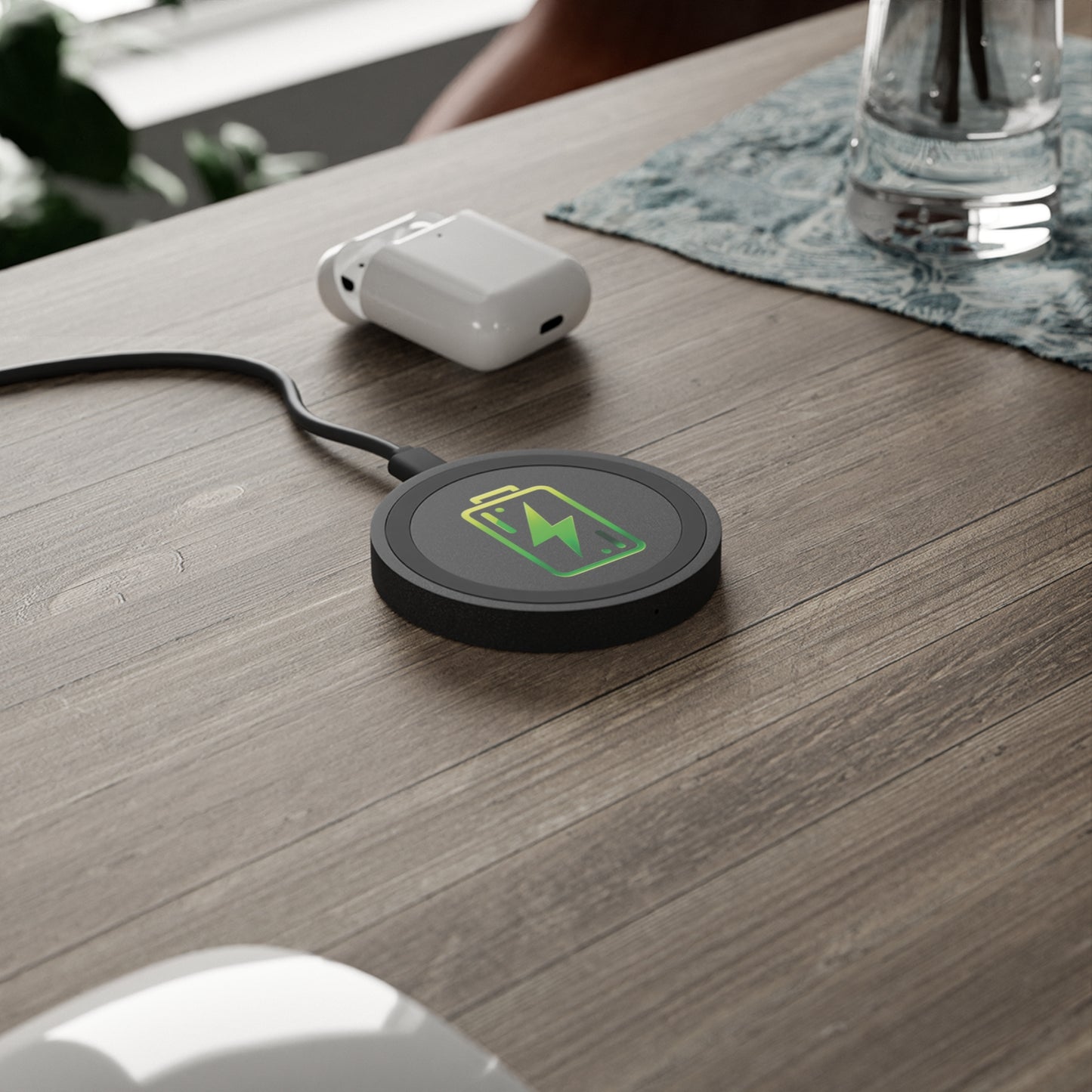 Charging Icon (Green) - Quake Wireless Charging Pad - Creatively Designed Shop