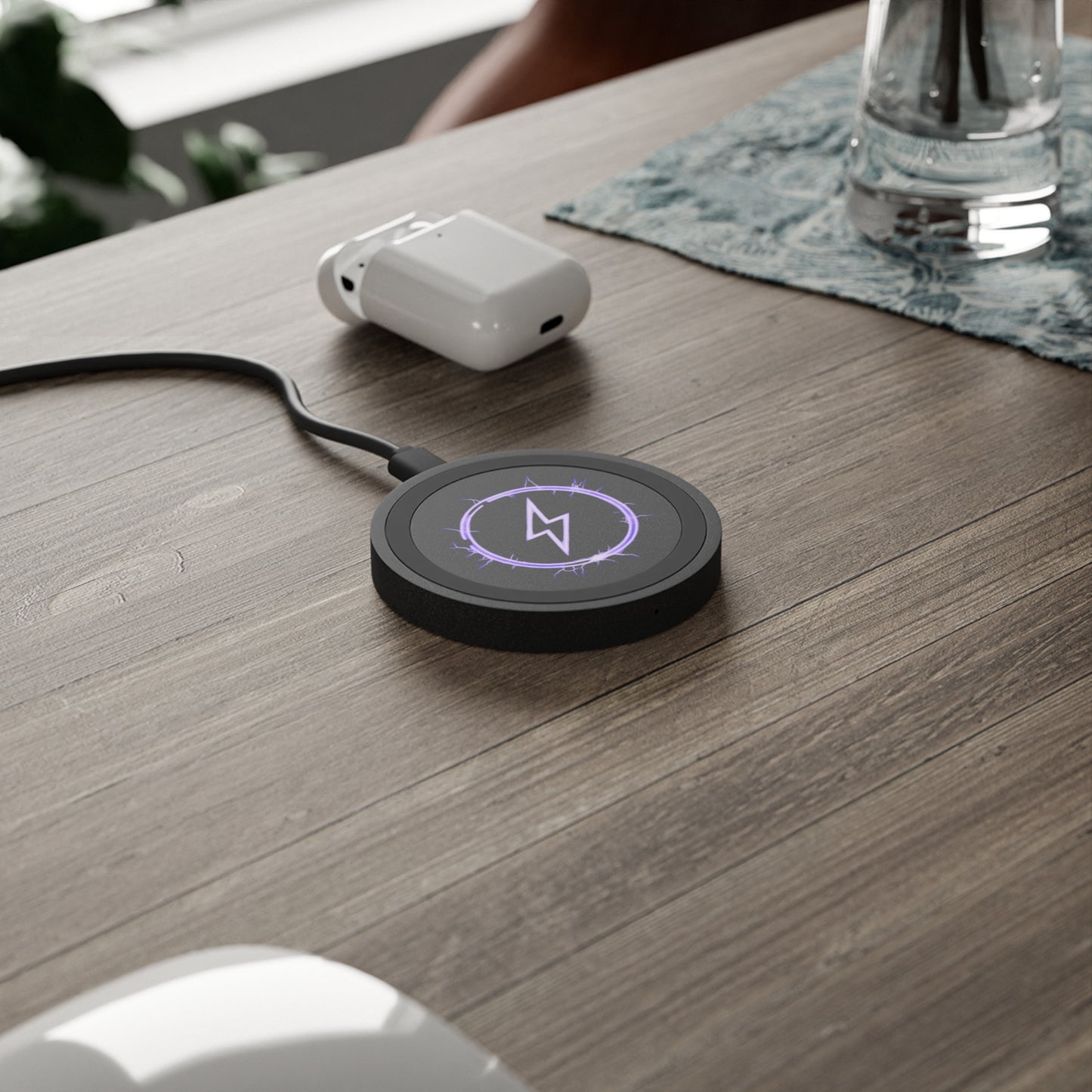 Charging Bolt (Purple) - Quake Wireless Charging Pad - Creatively Designed Shop