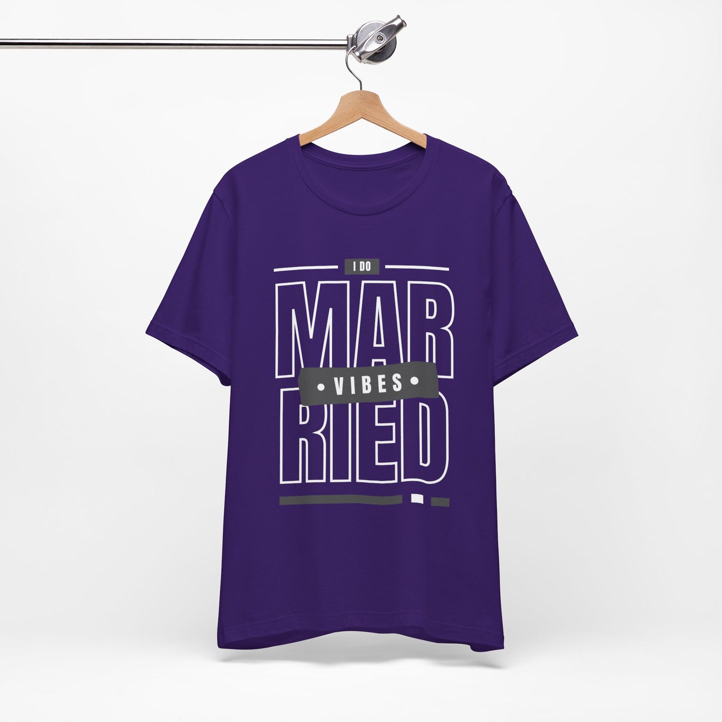 Married Vibes - Unisex Jersey Short Sleeve Tee