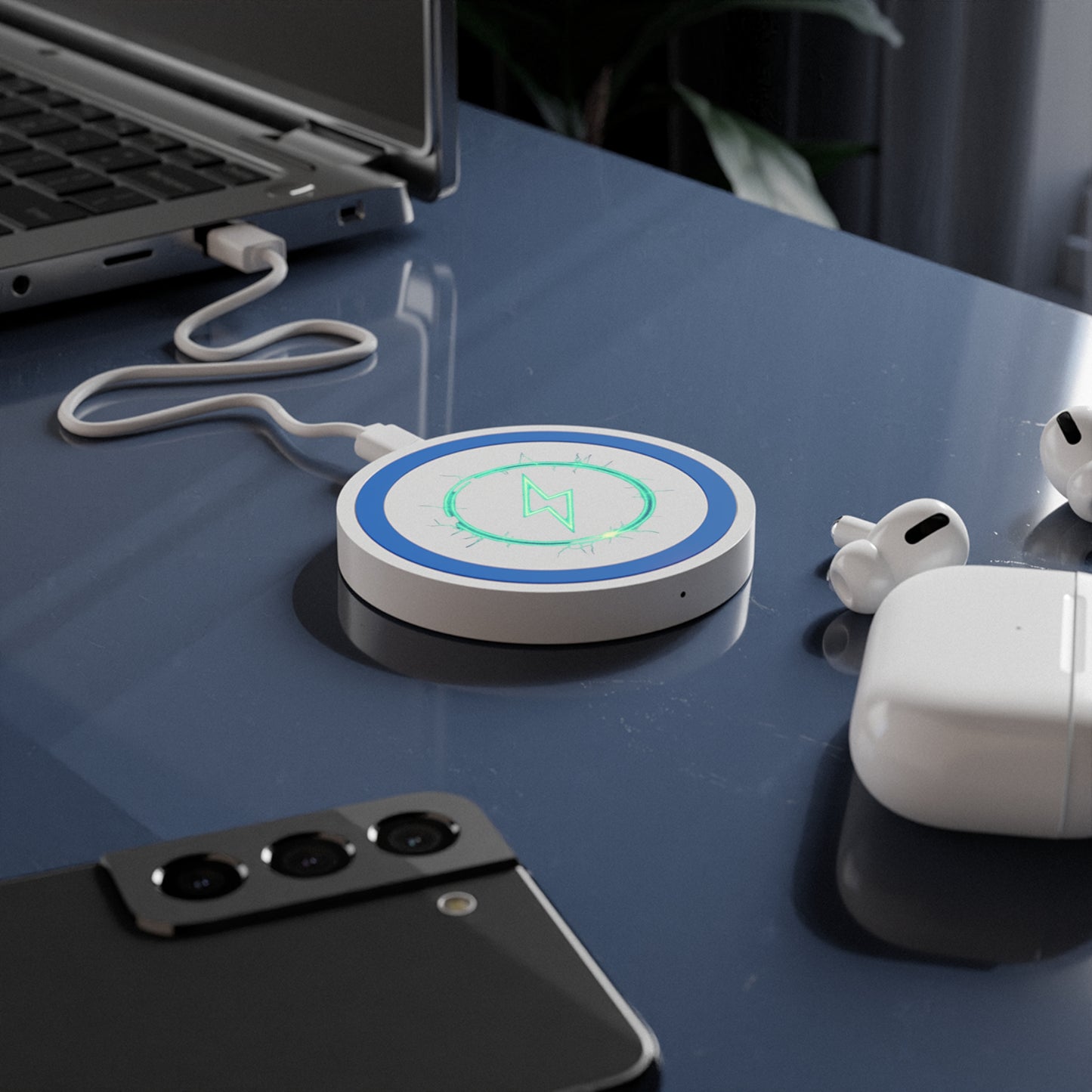 Charging Bolt (Green) - Quake Wireless Charging Pad - Creatively Designed Shop