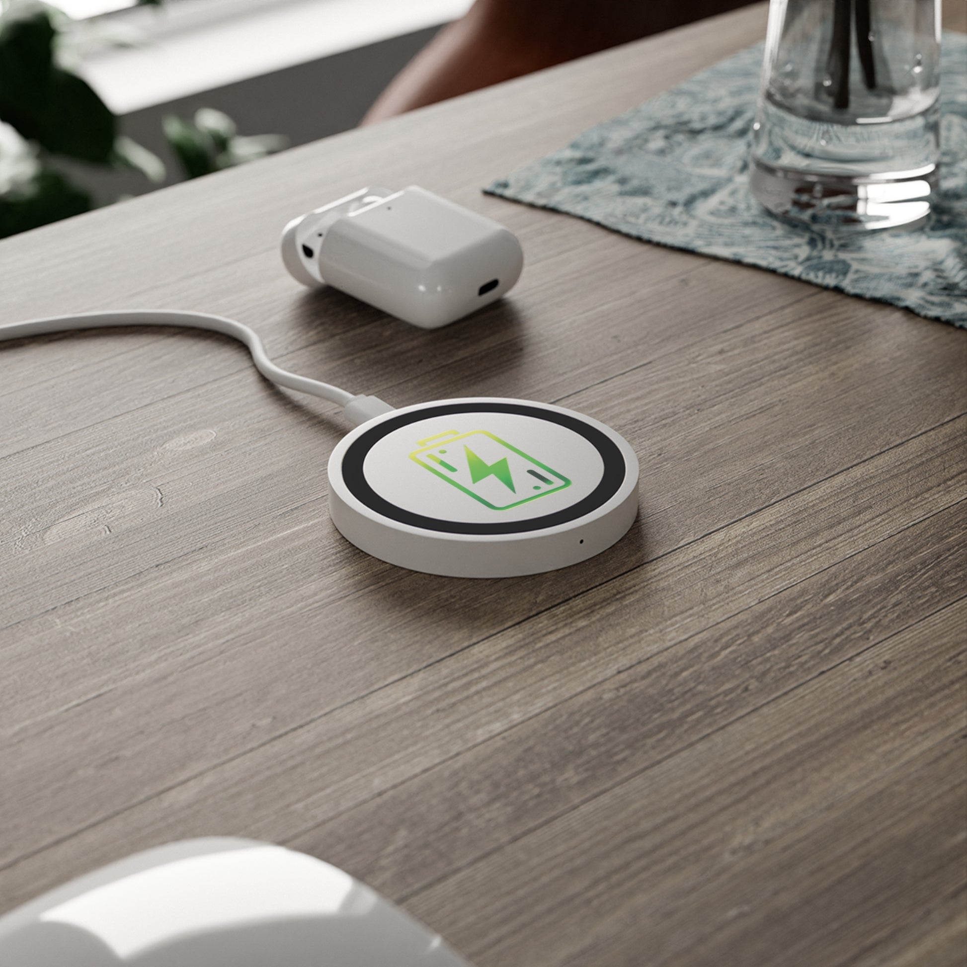Charging Icon (Green) - Quake Wireless Charging Pad - Creatively Designed Shop