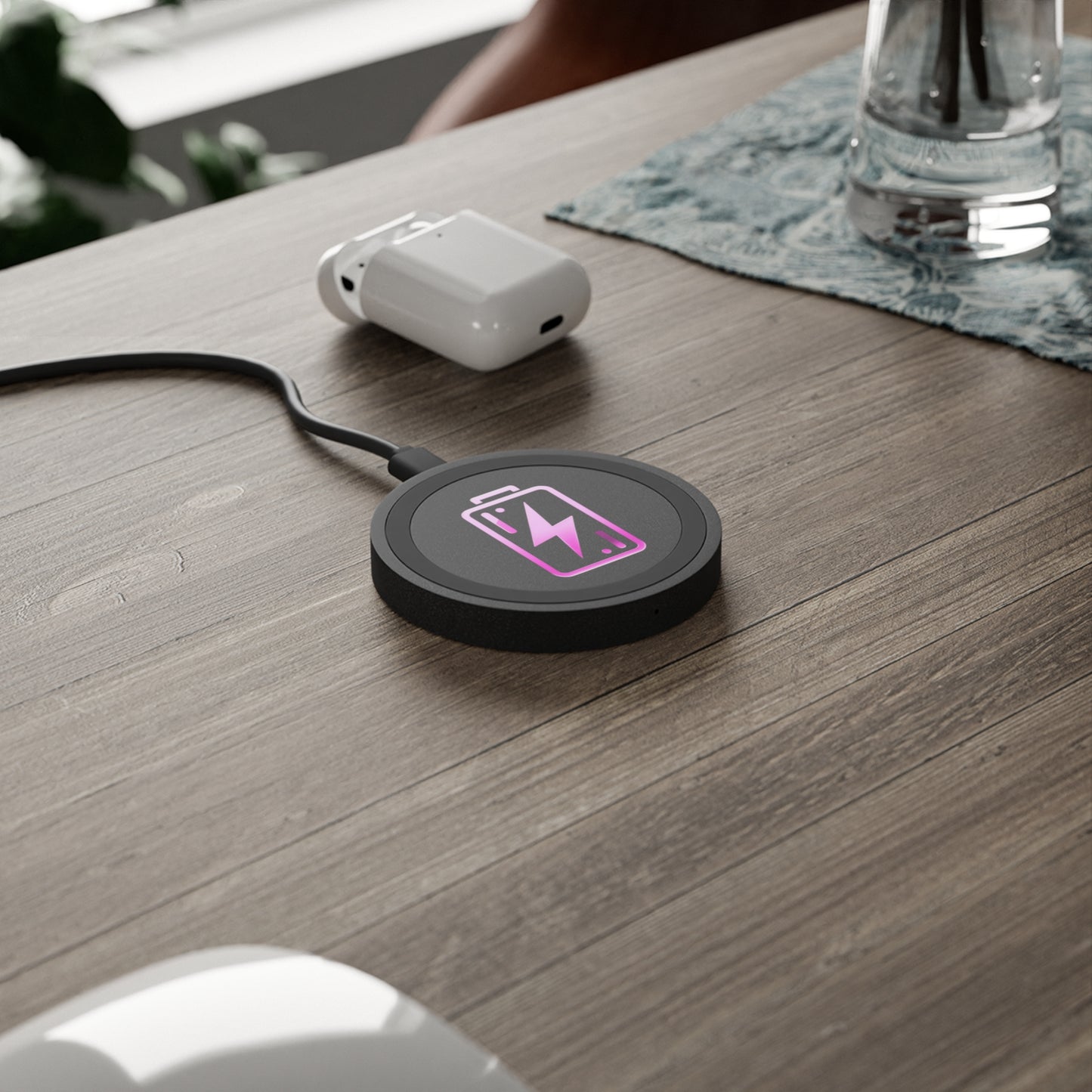 Charging Icon (Pink) - Quake Wireless Charging Pad - Creatively Designed Shop