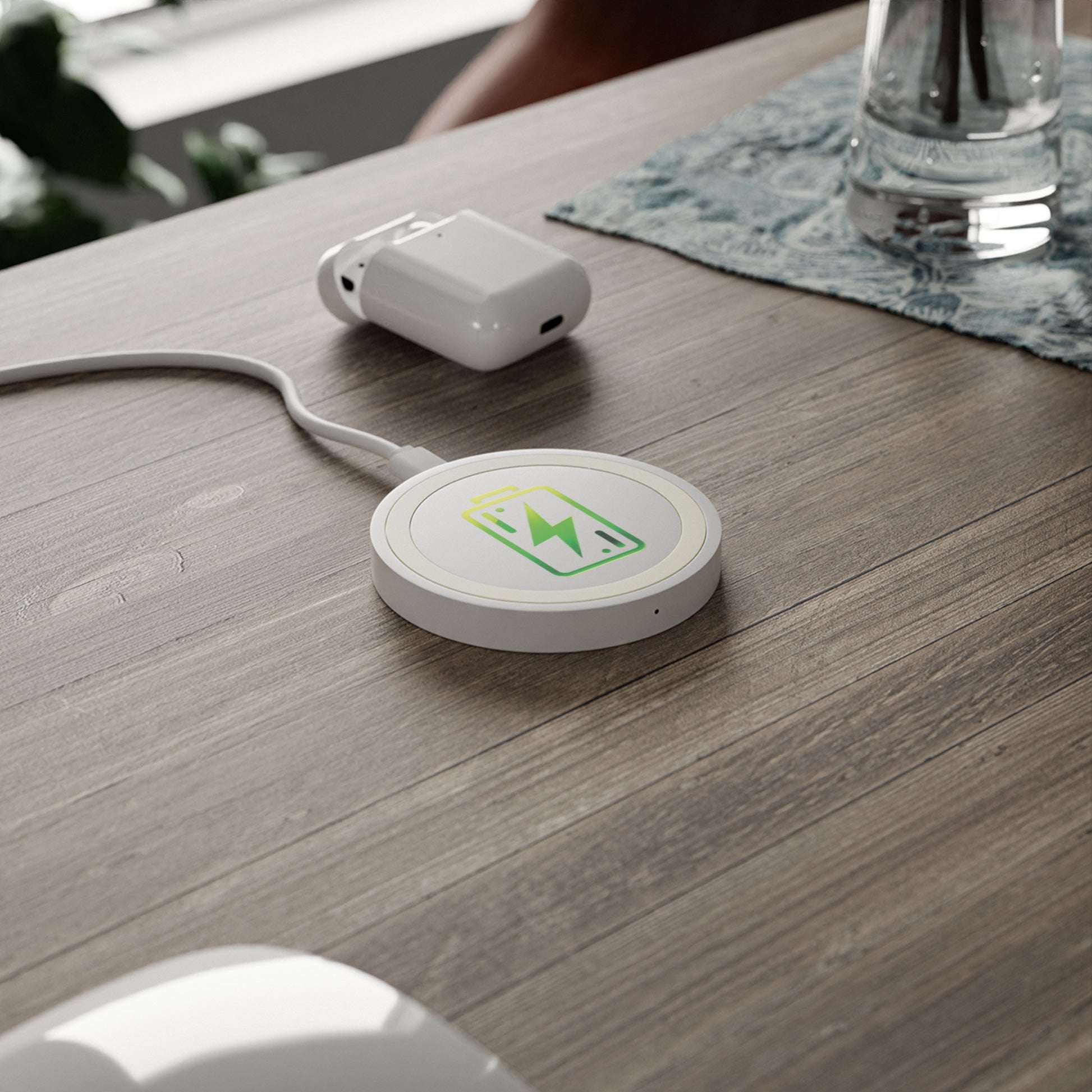 Charging Icon (Green) - Quake Wireless Charging Pad - Creatively Designed Shop